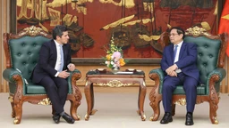 Thủ tướng Phạm Minh Chính: Đề nghị FTSE Russell giúp đưa thị trường chứng khoán Việt Nam vào nhóm mới nổi