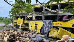 Tai nạn giao thông đặc biệt nghiêm trọng làm 9 người tử vong