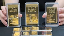 Giá vàng hôm nay giữ vững trước áp lực từ đồng USD