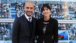 Pep Guardiola sắp hoàn tất thủ tục ly hôn, Man City lo lắng