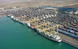 Mỹ triển khai hơn 15 tàu chiến phong tỏa eo biển Hormuz