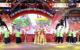 Phú Thọ: Chương trình văn hóa dân gian đường phố “Thanh âm nguồn cội”
