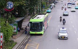 Hà Nội đặt mục tiêu 30% đi lại bằng phương tiện công cộng để giảm ùn tắc