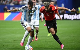 Thơ World Cup: Tứ kết bất ngờ