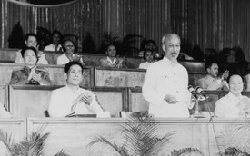 Chỉ thị 07 của Bộ Chính trị về đẩy mạnh học tập, thực hành tư tưởng, đạo đức, phương pháp, phong cách Hồ Chí Minh trong giai đoạn phát triển mới