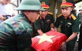 Hình ảnh khai quật, lấy mẫu và bàn giao mẫu hài cốt tại Nghĩa trang liệt sĩ Ngọc Hồi, Hà Nội
