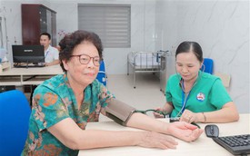 Chăm sóc sức khỏe ban ngày - giải pháp thích ứng với già hóa dân số