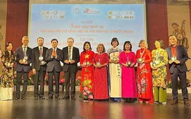 Tôn vinh tiếng Việt: “Tiếng Việt trong tim con” – Gìn giữ tiếng mẹ đẻ, gắn kết với quê hương