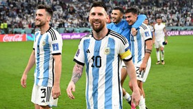 Pháp vs Argentina: Cựu HLV Nam Định bày kế 'khóa' Messi