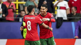Những bàn thắng 'trong lòng người hâm mộ' của Ronaldo