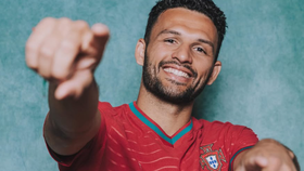 Tin nóng thể thao sáng 27/6: FIFA từ chối đề nghị của tuyển Pháp; AC Milan phá kỷ lục cho tuyển thủ Bồ Đào Nha