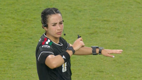 Thơ World Cup: Bông hồng trên sân World Cup