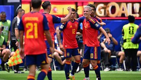 Tây Ban Nha hạ Bỉ nghẹt thở, gà son Mikel Merino đưa La Roja vào bán kết