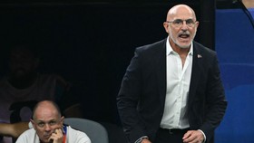 HLV Luis de la Fuente: Xây đế chế bất bại từ những mảnh vụn quá khứ