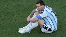 Chung kết Tây Ban Nha 1-0 Argentina: Cựu vương đã băng hà, tân Hoàng đế đã lên ngôi, cảm ơn Messi vì tất cả
