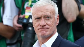 Thực hư việc Deschamps bị xúc phạm trong trận Pháp thắng Paraguay ở vòng 1/8 World Cup 2026