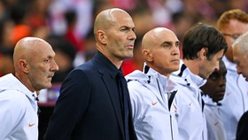 Đội tuyển Pháp: Zidane không cố làm khác Deschamps