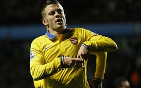 Wilshere rực sáng, Arsenal hạ Aston Villa 2-1 và trở lại ngôi đầu