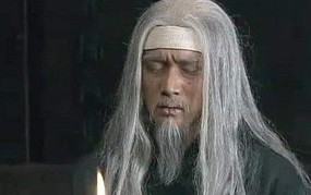 Gia Cát Lượng qua đời, cả Thục Hán để tang, chỉ một người reo hò ăn mừng: Lưu Thiện lập tức xử tử, đó là ai?