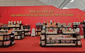 Không gian trưng bày sách đặc biệt phục vụ Đại hội XIV của Đảng