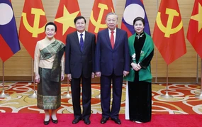 Chiêu đãi trọng thể chào mừng Tổng Bí thư, Chủ tịch nước Lào Thongloun Sisoulith và Phu nhân cùng Đoàn đại biểu cấp cao Lào