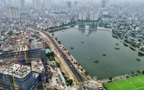 Tháng Mười, thêm những con đường mới