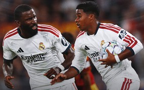 Ghi 3 bàn trong 7 phút, Real Madrid ngược dòng không tưởng trước Roma ở Champions League
