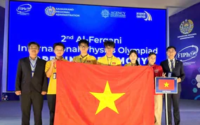 4 học sinh Việt Nam đoạt huy chương Olympic Vật lí Quốc tế Al-Fergani