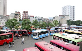 Hà Nội yêu cầu rà soát, giảm giá cước vận tải khi giá nhiên liệu giảm