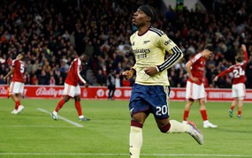 Madueke giúp Arsenal thắng nhọc nhằn Nottingham Forest ở vòng 7 Ngoại hạng Anh