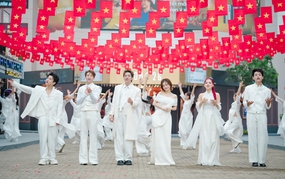 Sóng 26 - Tơ tưởng với thời gian: Không gian điện ảnh cảm xúc trong đêm Giao thừa Tết Bính Ngọ