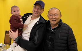 HLV Park Hang Seo gửi lời chúc năm mới đến người hâm mộ Việt Nam