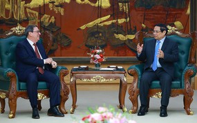 Thủ tướng Phạm Minh Chính tiếp Đặc phái viên Đảng, Chính phủ Cuba