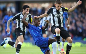 Chelsea: Thành bại ở Caicedo