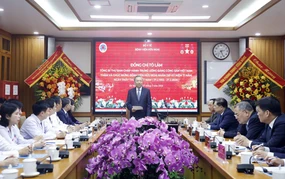 Tổng Bí thư Tô Lâm: Mỗi thầy thuốc phải là điểm tựa của người bệnh trong những thời khắc khó khăn nhất