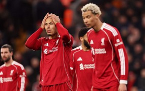 Liverpool - Galatasaray (lượt đi 0-1): Liverpool chỉ đủ trình đá… Conference League