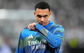 Cựu sao Liverpool nhận quyết định tiêu cực ở cả Real Madrid lẫn tuyển Anh, đối mặt tương lai u ám