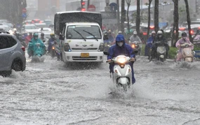 Dự báo thời tiết ngày 24/3: Trung Bộ mưa dông, cảnh báo thời tiết nguy hiểm