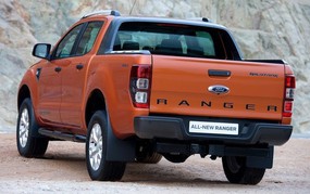 Hà Nội làm rõ quy định lưu thông xe bán tải trong nội đô