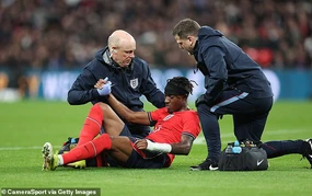 Cả đội hình Arsenal rút khỏi ĐTQG vì chấn thương, fan nghi là chiến lược cho cuộc đua vô địch