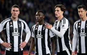 Juventus: Spalletti, Lewandowski và chiến lược ngắn hạn