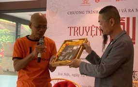 Ra mắt phiên bản "Truyện Kiều hội bản" khảm trai thủ công