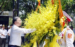 Tổng Bí thư, Chủ tịch nước Tô Lâm dâng hương tại Nghĩa trang liệt sĩ Quốc gia Trường Sơn