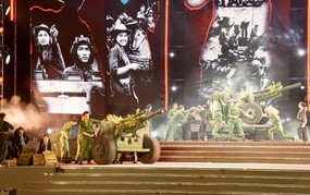 Vang mãi “Tình ca đất nước” vui non sông thống nhất
