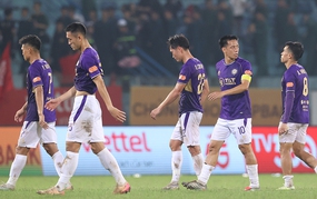 Bóng đá Việt Nam: Hết thịnh đến suy