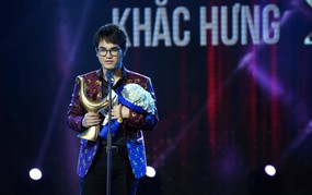Khắc Hưng và dấu mốc “Nhà sản xuất của năm” đầu tiên của Giải Cống hiến 2017 