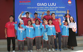 Hoàng Đức, Văn Lâm cùng dàn sao U23 Việt Nam gây 'sốt'