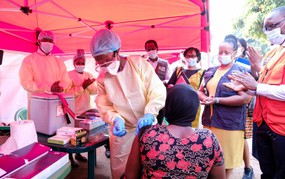 Bộ Y tế tăng cường giám sát trước nguy cơ dịch Ebola