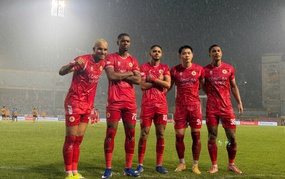 Tin nóng bóng đá Việt hôm nay 19/5: CAHN nhận Cúp vô địch vào ngày 31/5; U17 Việt Nam rút ra bài học