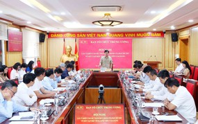 Lấy ý kiến từ nhà trường vào dự thảo Quy định của Ban Bí thư về kết nạp học sinh, sinh viên vào Đảng